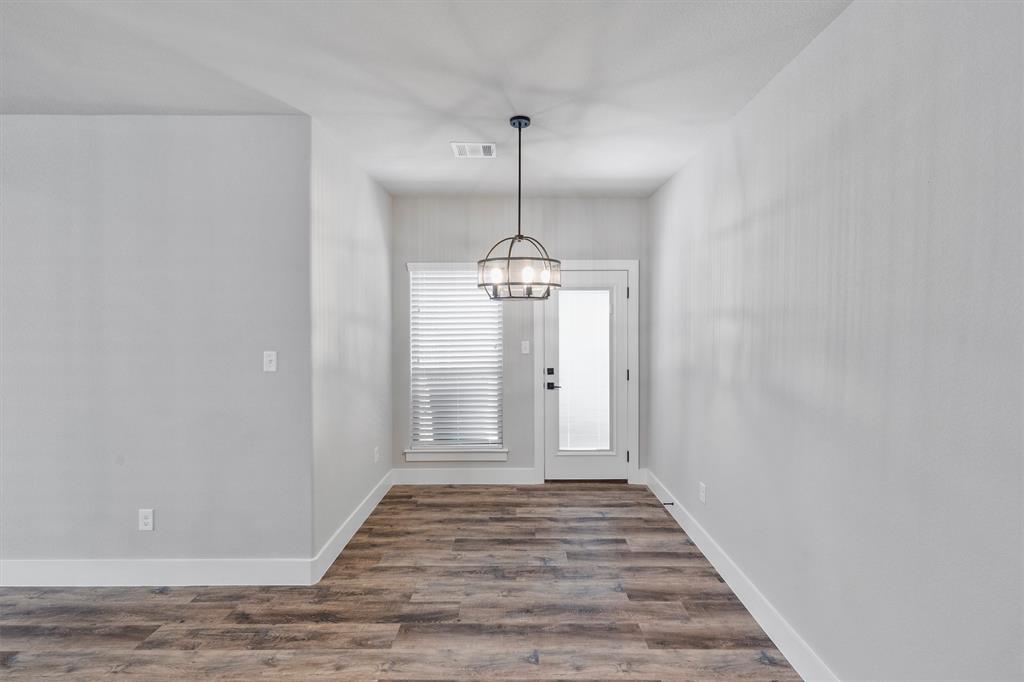641 The Cottages Drive - Photo 17