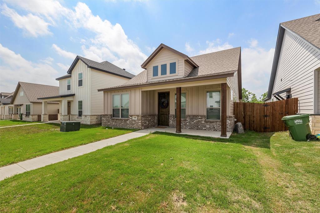 641 The Cottages Drive - Photo 4