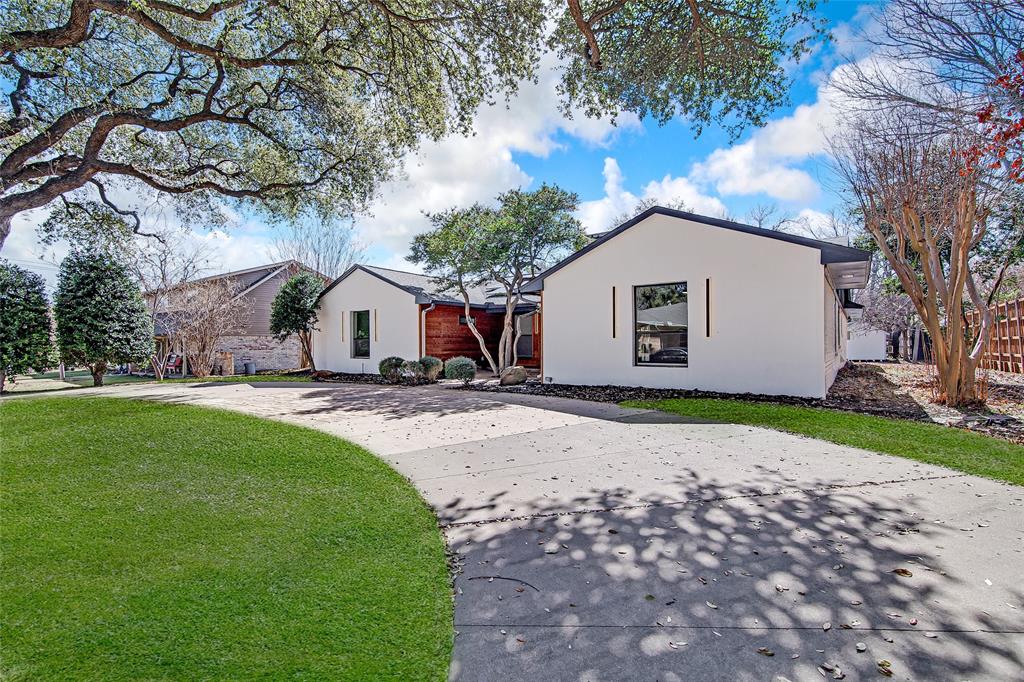 7992 Fallmeadow Lane - Photo 3