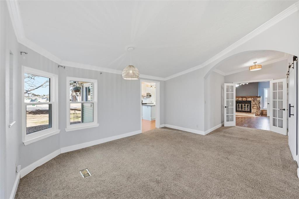 1050 Stadium Drive - Photo 16