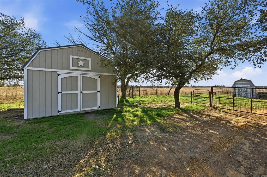 1050 Stadium Drive - Photo 30