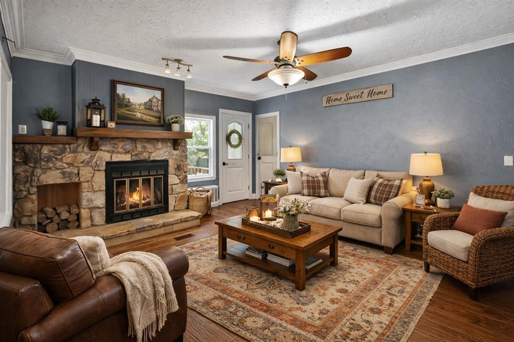 1050 Stadium Drive - Photo 4