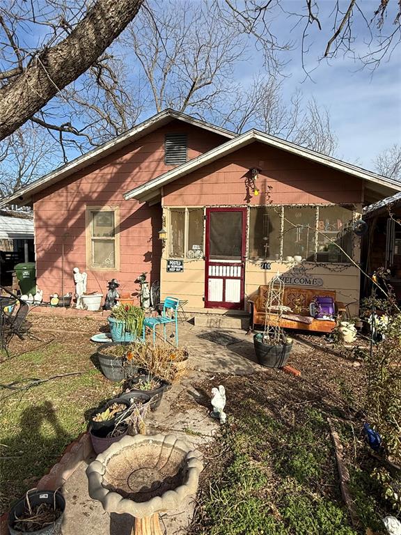 710 Whitney Street - Photo 4