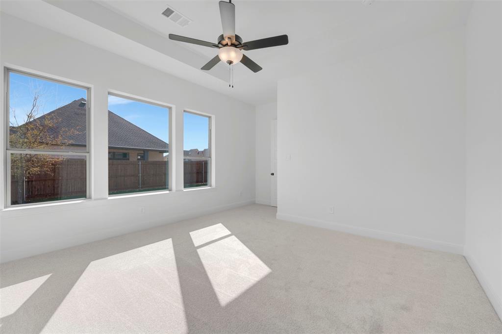 7852 Pondview Lane - Photo 14