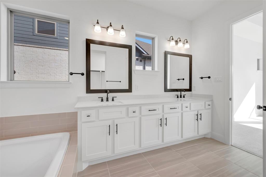 7852 Pondview Lane - Photo 18