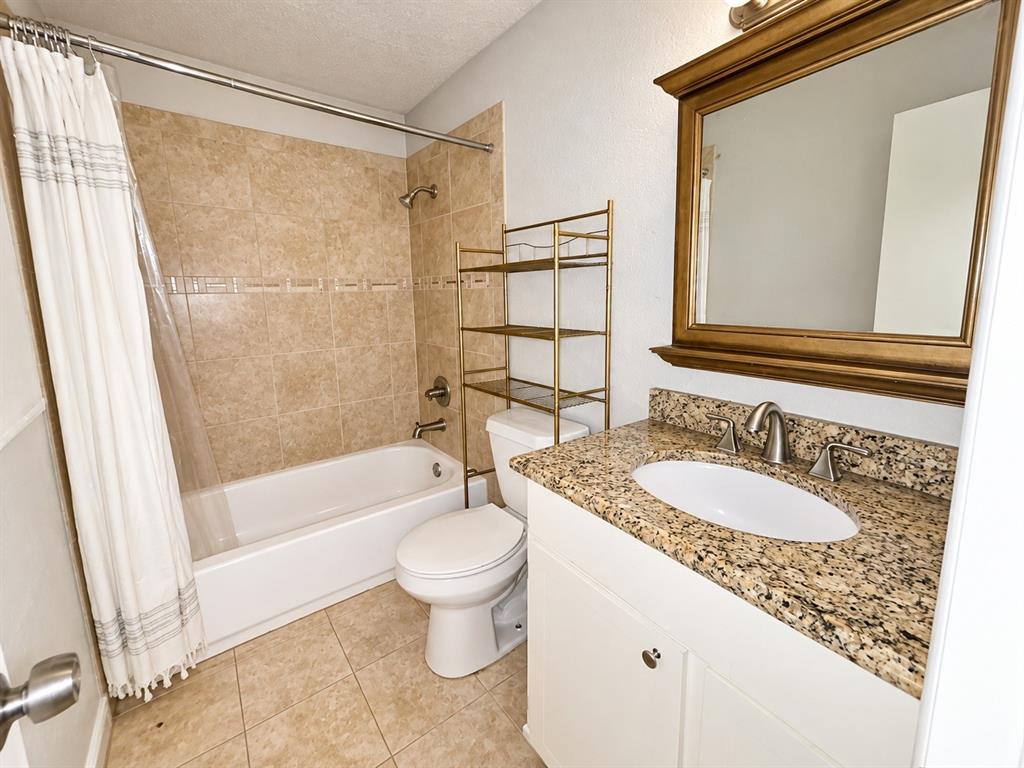 2752 Meadow Isle Lane - Photo 17