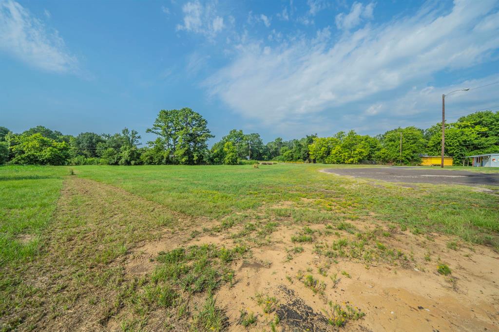350 Quail Street - Photo 2