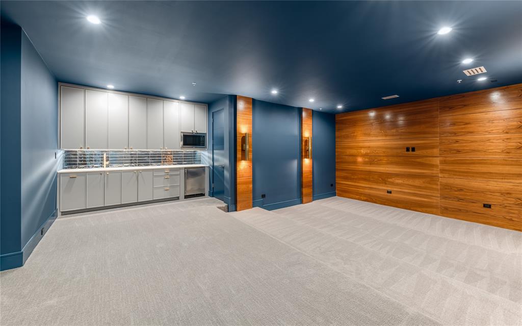 10010 Strait Lane - Photo 37