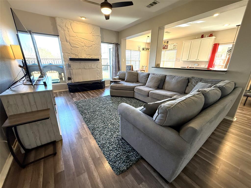 1627 Heron Drive - Photo 4