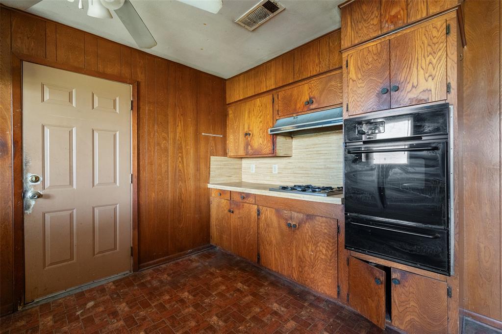627 FM 633 - Photo 10