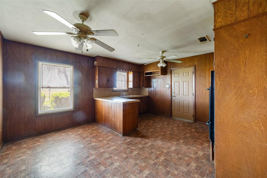 627 FM 633 - Photo 16