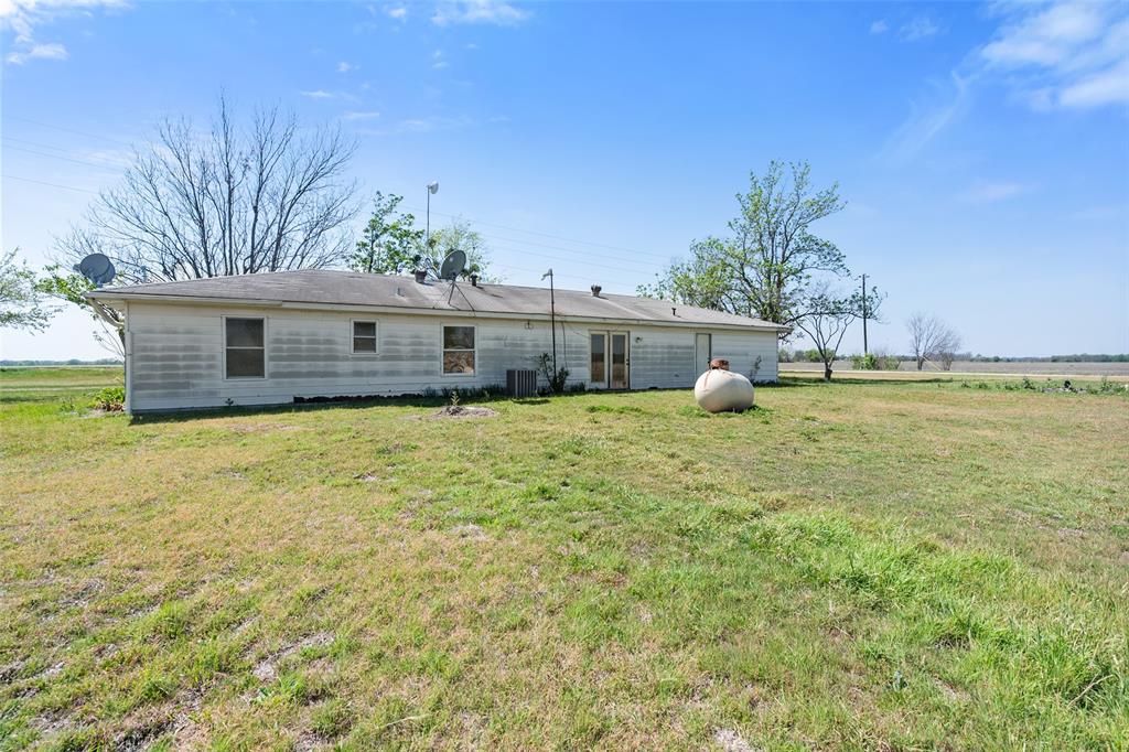 627 FM 633 - Photo 31