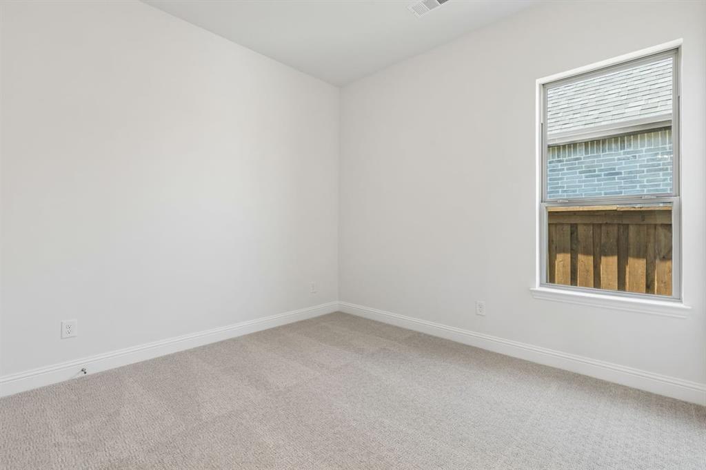 9716 Talia Boulevard - Photo 8