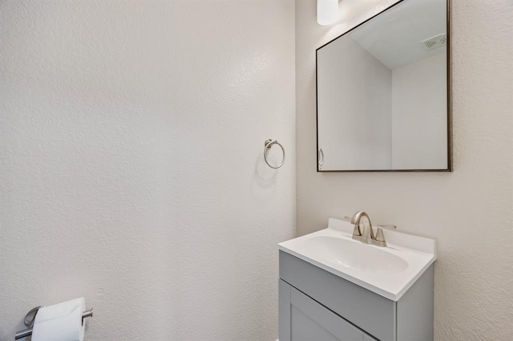 1541 Fairfield Drive - Photo 11