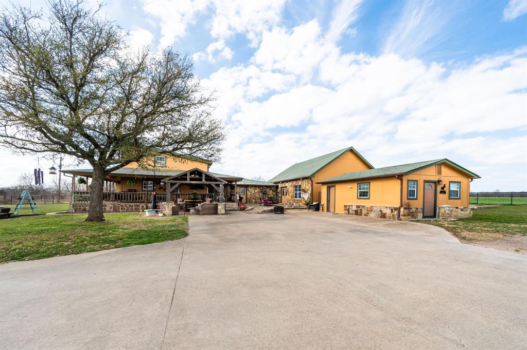 7803 Fm 35 - Photo 3