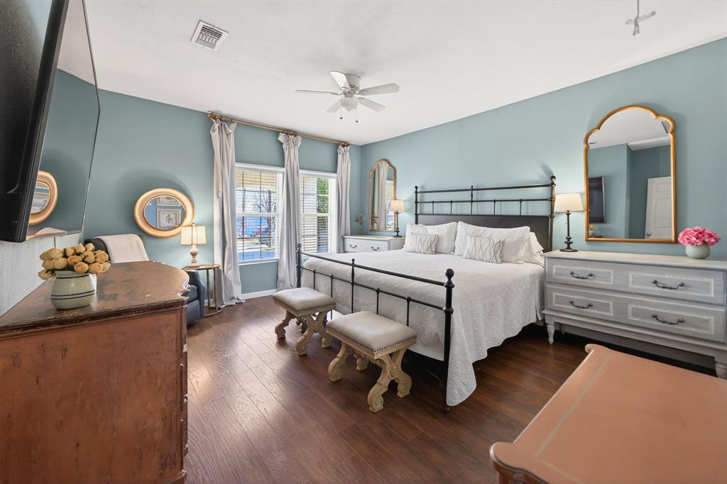 607 Bethpage Avenue - Photo 16
