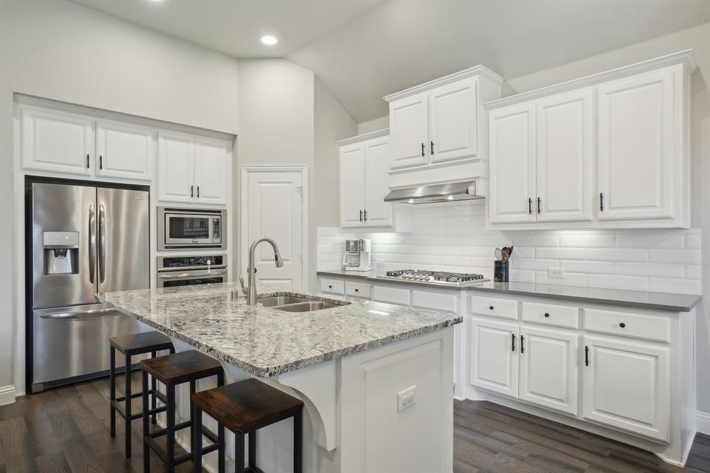 7804 Lewisville Lane - Photo 14