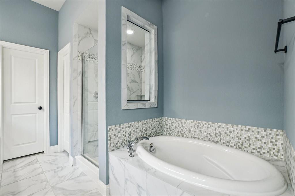 7804 Lewisville Lane - Photo 28
