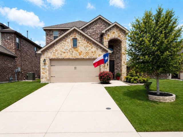 525 Liliana Lane