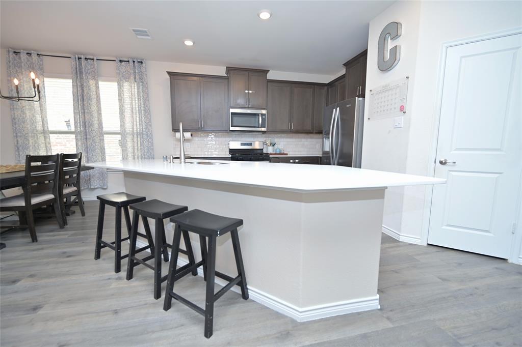 525 Liliana Lane - Photo 3