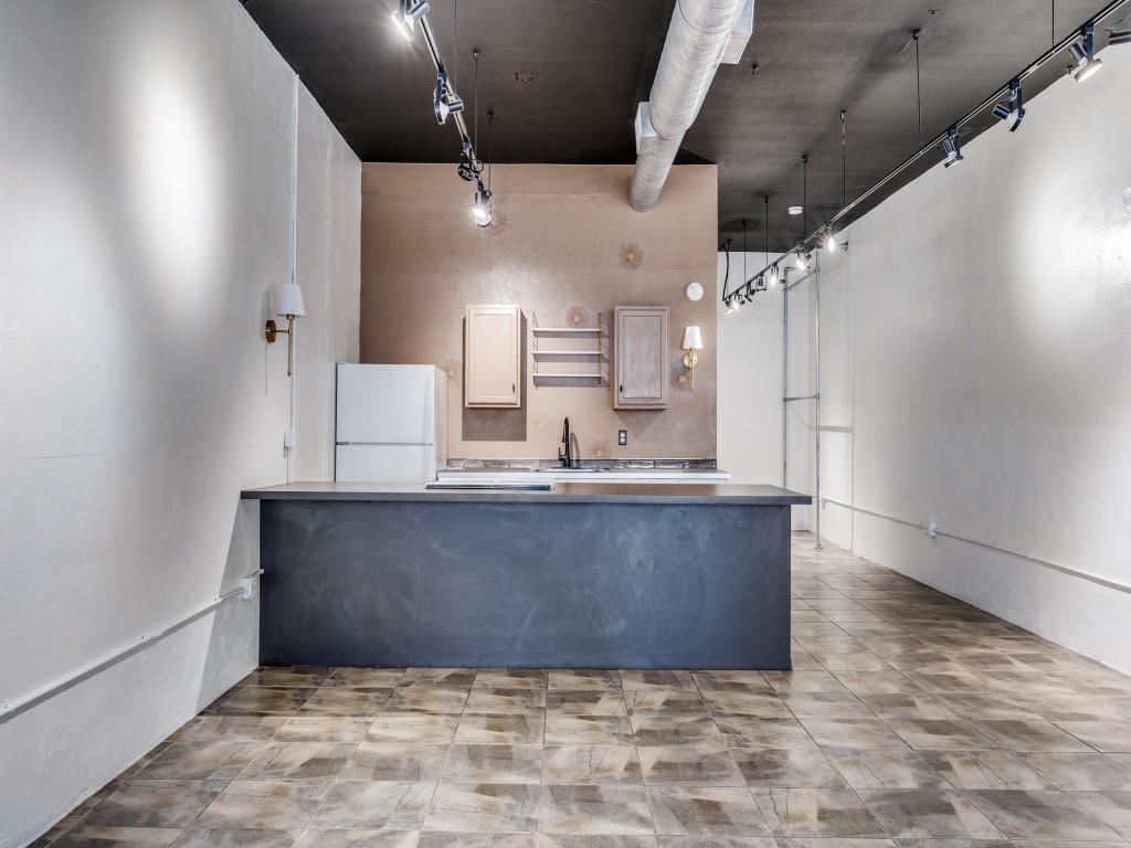 4210 Main Street - Photo 11