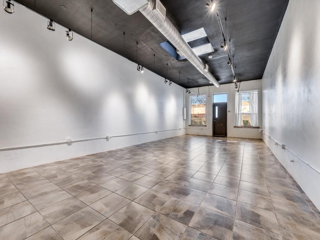 4210 Main Street - Photo 2