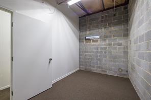 627 - 623 Pine Street - Photo 32