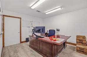 4610 E Highway 199 - Photo 20