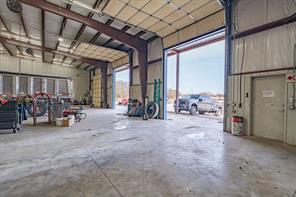 4610 E Highway 199 - Photo 4