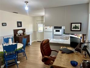 216 Woodlawn Avenue - Photo 9