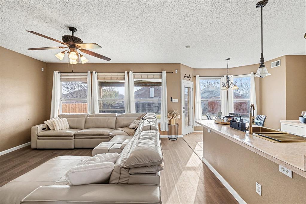 6715 Canyon Creek Drive - Photo 1