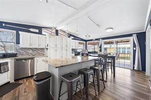 212 Sunray Street - Photo 13