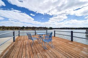212 Sunray Street - Photo 3