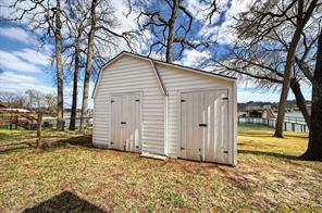 212 Sunray Street - Photo 33