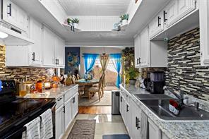 2906 Antares Circle - Photo 10