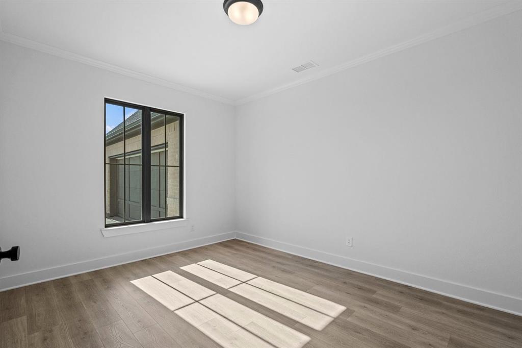 3227 Fisher Road - Photo 16