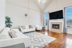 3025 Glenbrook Drive - Photo 2