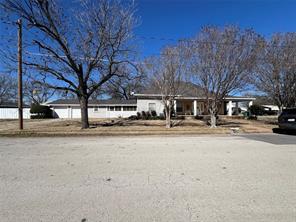 316 E Spring Street - Photo 2