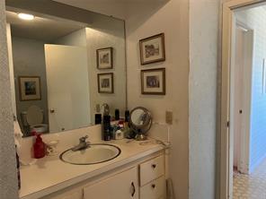 316 E Spring Street - Photo 22