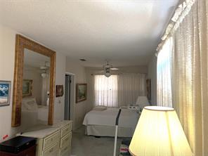 316 E Spring Street - Photo 23