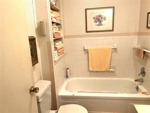 316 E Spring Street - Photo 26