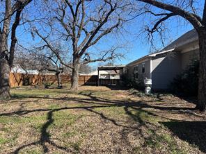 316 E Spring Street - Photo 9