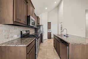 905 Falcon Road - Photo 10