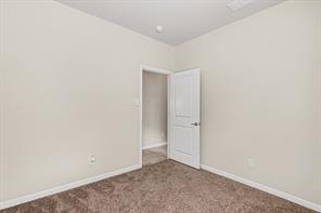 905 Falcon Road - Photo 21