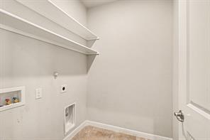 905 Falcon Road - Photo 28