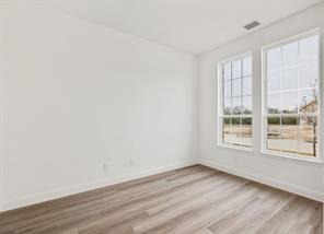 2908 Wallis Drive - Photo 4