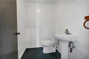 513 Martin Luther King Jr Boulevard - Photo 5