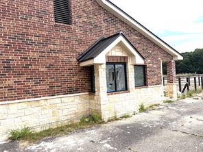 900 N Broughton Street - Photo 4