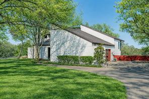 1816 Southpark Drive - Photo 2