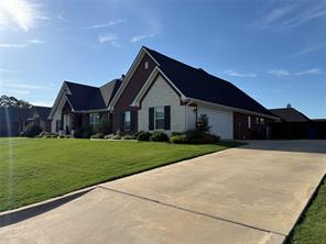 1003 Stone Bridge Street - Photo 4